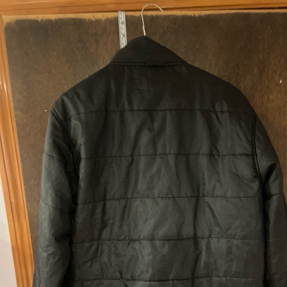 Beautiful jacket - Picture 7 of 9